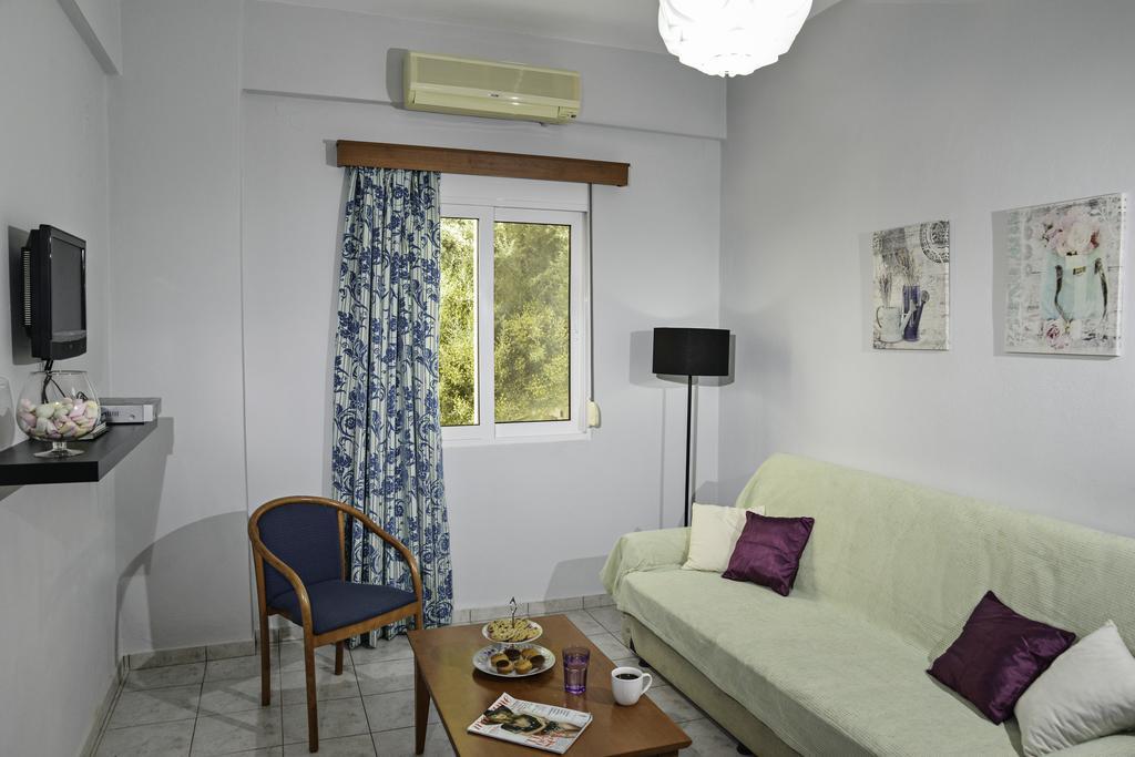 Helios Apartments Plakias Oda fotoğraf